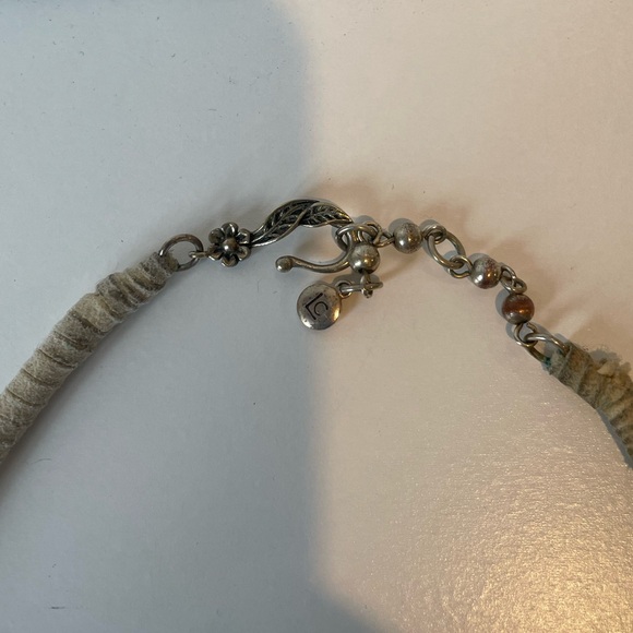 💎 **Vintage Liz Claiborne Multi-Strand Necklace & Matching Earrings** 💎 - Picture 5 of 9